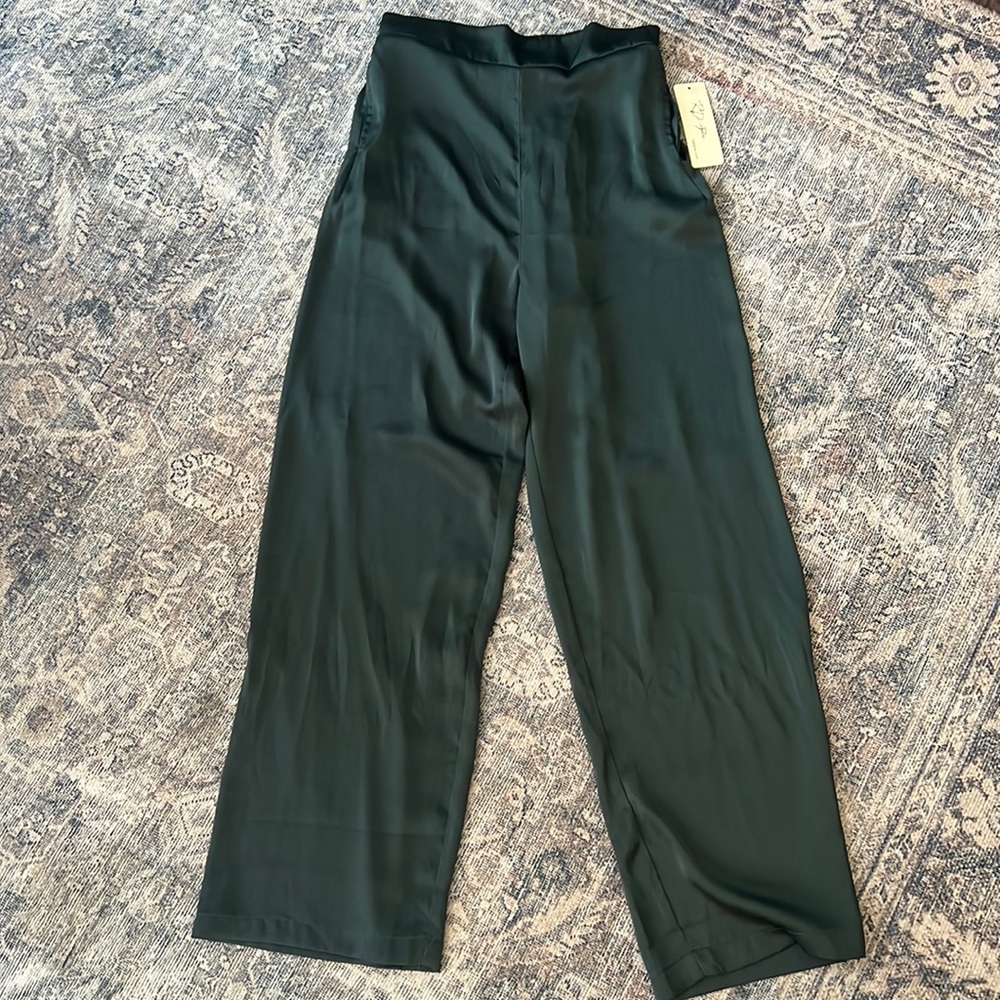 Dark green RD Style satin wideleg pants (S)